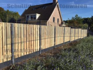 privacy-schutting-hout-beton-23-planks-tuinschermen
