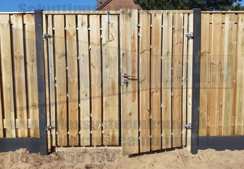 Dubbele poort met grenen hout 2x 100cm breed