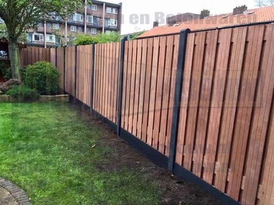 hard-houten-tuinschermen-21-planks-duurzaam